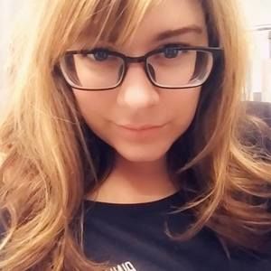 Meet your Posher, Janelle